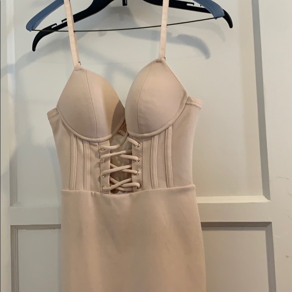 Body con fashion nova dress